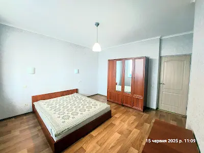 квартира за адресою Сім'ї Стешенків вул. (Тимофія Строкача), 9