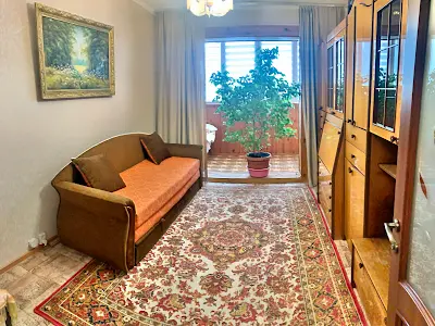 квартира за адресою Академіка Глушкова просп., 35