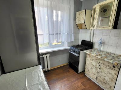 квартира за адресою Леся Курбаса просп., 18