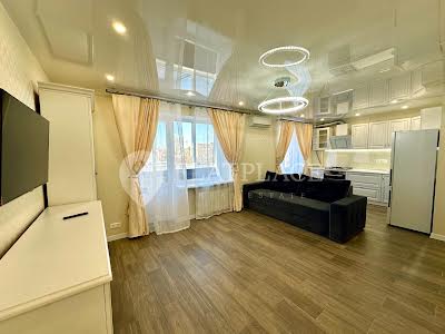 квартира за адресою Дегтярівська вул., 26-А