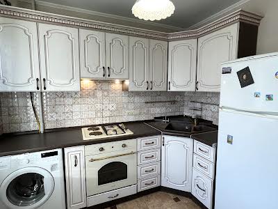 квартира за адресою Хорива вул., 22/28