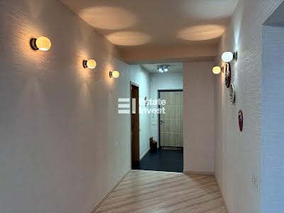 квартира за адресою Перемоги просп., 66д