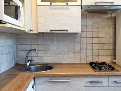 квартира по адресу Елены Телиги ул., 3