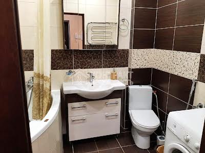 квартира за адресою Науки вул., 47/1