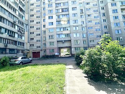 квартира по адресу Вахтанга Кикабидзе ул. (Булгакова), 15