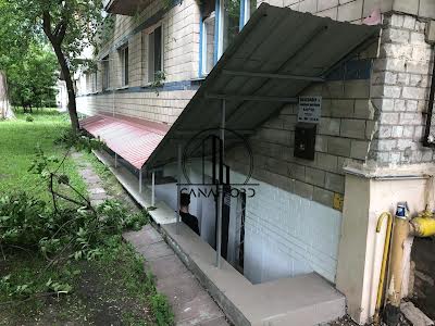 коммерческая по адресу Кирилловская ул. (Фрунзе), 116-А