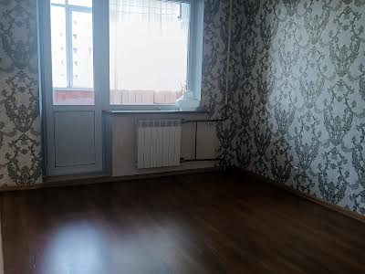 квартира за адресою Анни Ахматової вул., 6