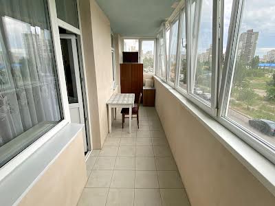 квартира за адресою Миколи Закревського вул., 107