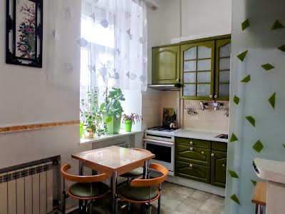 квартира за адресою Еспланадна вул., 2
