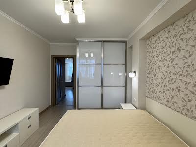 квартира за адресою Федора Ернста вул., 16а