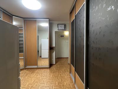 квартира по адресу Драгоманова ул., 1-К