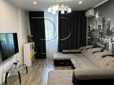 квартира за адресою смт. Коцюбинське, Пономарьова вул., 26 к4