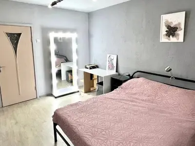 квартира за адресою сальська, 8