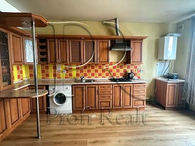 будинок за адресою с. Білогородка, Калинова вул.