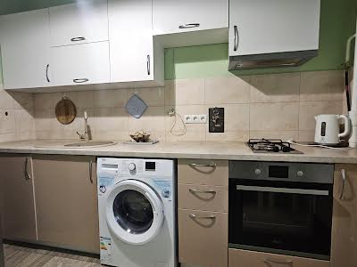 квартира по адресу Кловский спуск, 18