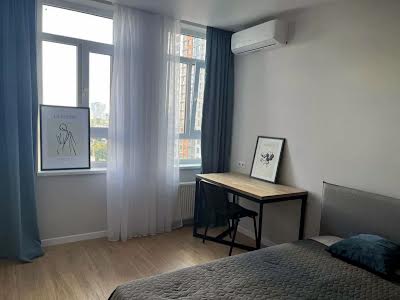 квартира за адресою Миколи Гулака вул., 4а