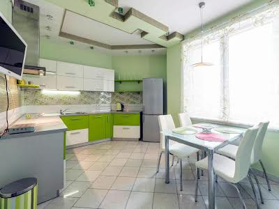 квартира за адресою Дмитрівська вул., 80