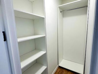 квартира по адресу Киев, Олександра Олеся ул., 5-А