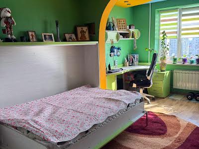 квартира по адресу Героев Днепра ул., 38-Б