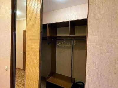 квартира за адресою Тарасівська вул., 21