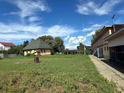 будинок за адресою с. Осещина, лугова, 1
