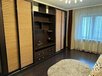 квартира за адресою Олени Пчілки вул., 2-Б
