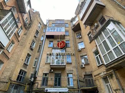 квартира за адресою Рейтарська вул., 20/24