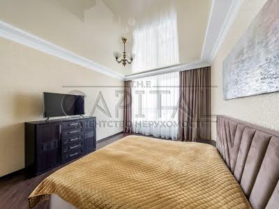 квартира за адресою Коломийський пров., 17/31а