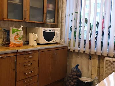 комната по адресу Авиаконструктора Антонова ул., 9