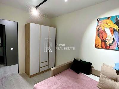 квартира за адресою Регенераторна вул., 4