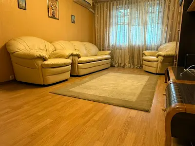 квартира за адресою Каденюка, 7