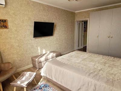 квартира за адресою Олени Пчілки вул., 6