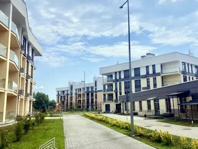 квартира за адресою Богатирська вул., 32