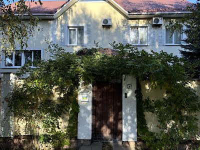 комерційна за адресою с. Софіївська борщагівка, Зоряна вул., 8