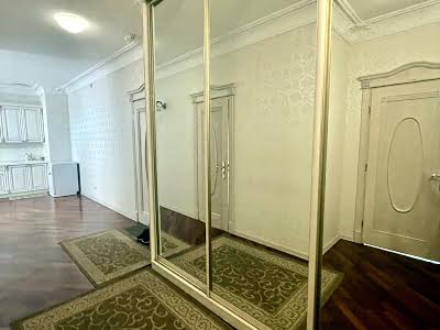 квартира по адресу Киев, Вышгородская ул., 45Б/3
