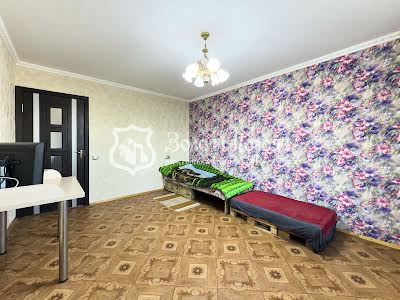 квартира по адресу Драгоманова ул., 5