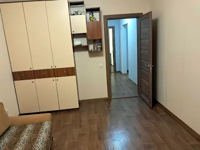 квартира по адресу Ревуцкого ул., 54-Б