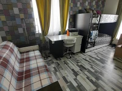 квартира за адресою Героїв Небесної Сотні просп., 126/15