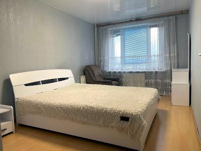квартира за адресою Героїв Дніпра вул., 6