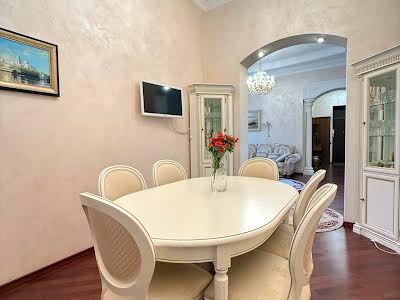 квартира по адресу Костёльная ул., 8