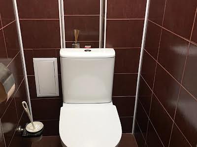 квартира по адресу Ревуцкого ул., 11В