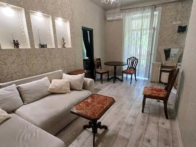 квартира по адресу Троицкая ул., 39