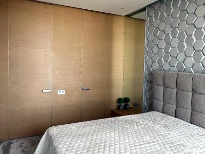 квартира за адресою Джона Маккейна вул. (Івана Кудрі), 7