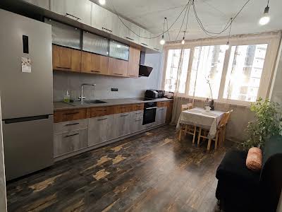 квартира за адресою Київ, Ревуцького вул., 40-В