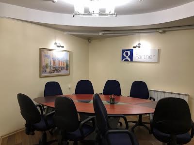 коммерческая по адресу Оболонская набережная ул., 7