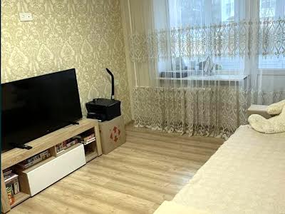 квартира за адресою Леопольда Ященка пров. (Василя Жуковського), 3 к2