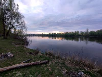 коммерческая по адресу с. Рожны, Літківський провулок, 32