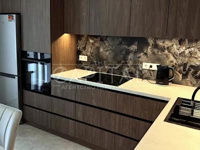 квартира за адресою Шолуденка вул., 32
