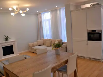квартира за адресою Регенераторна вул., 4
