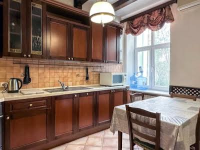 квартира за адресою Лютеранська вул., 4